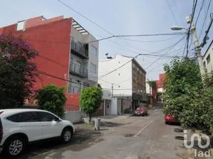 NEX-46740 - Terreno en Venta, con 216 m2 de construcción en Bosques de las Lomas, CP 05120, Ciudad de México.