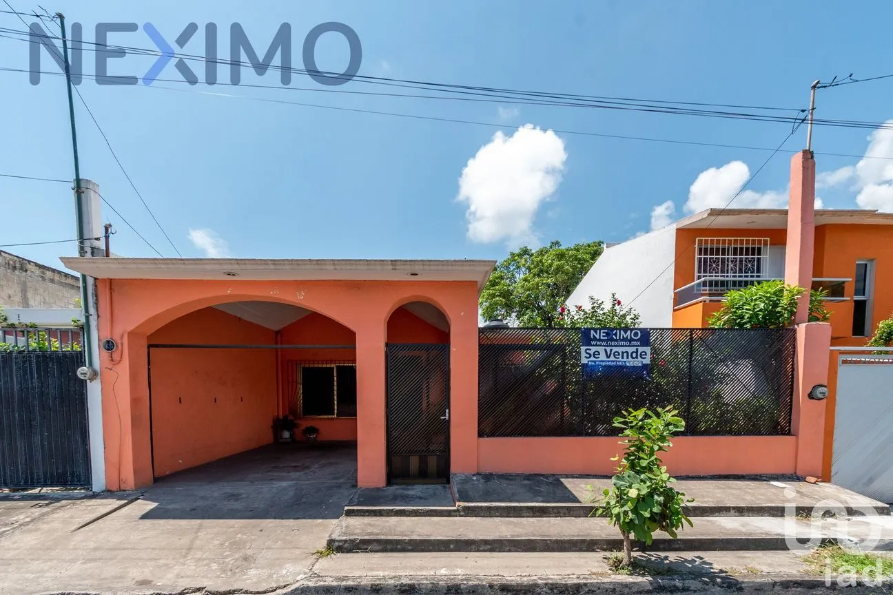 Casa en Venta en Venustiano Carranza, Boca del Río, Veracruz de Ignacio de la Llave | NEX-40604 | iad México | Foto 1 de 25