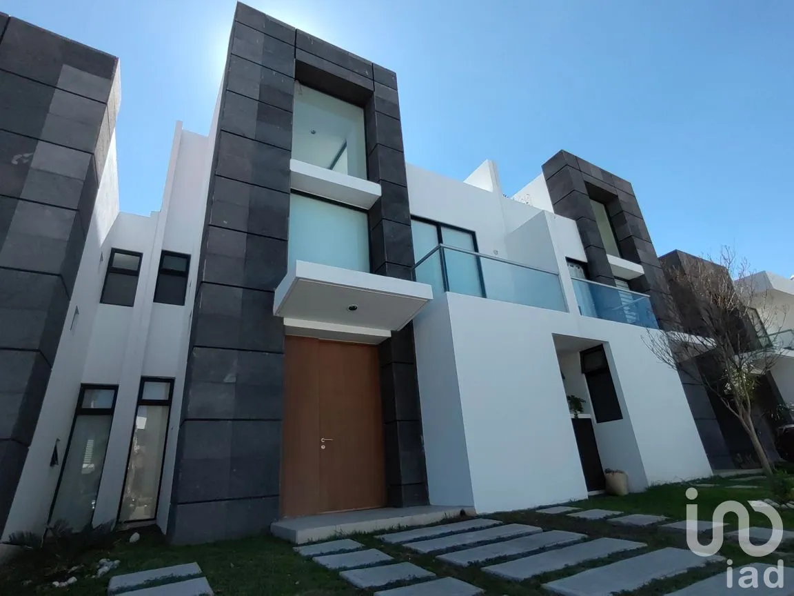 Casa en Renta en Valle de Juriquilla, Querétaro, Querétaro | NEX-304251 | iad México | Foto 8 de 42