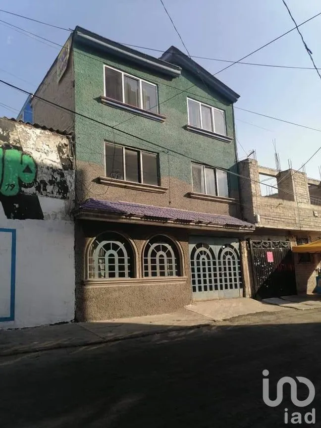 Casa en Venta en Apatlaco, Iztapalapa, Ciudad de México | NEX-44692 | iad México | Foto 1 de 37
