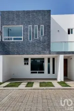 NEX-113388 - Casa en Venta, con 3 recamaras, con 3 baños, con 184 m2 de construcción en San Juan Cuautlancingo, CP 72700, Puebla.