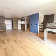 NEX-241177 - Casa en Renta, con 3 recamaras, con 2 baños, con 135 m2 de construcción en Nuevo León, CP 72706, Puebla.