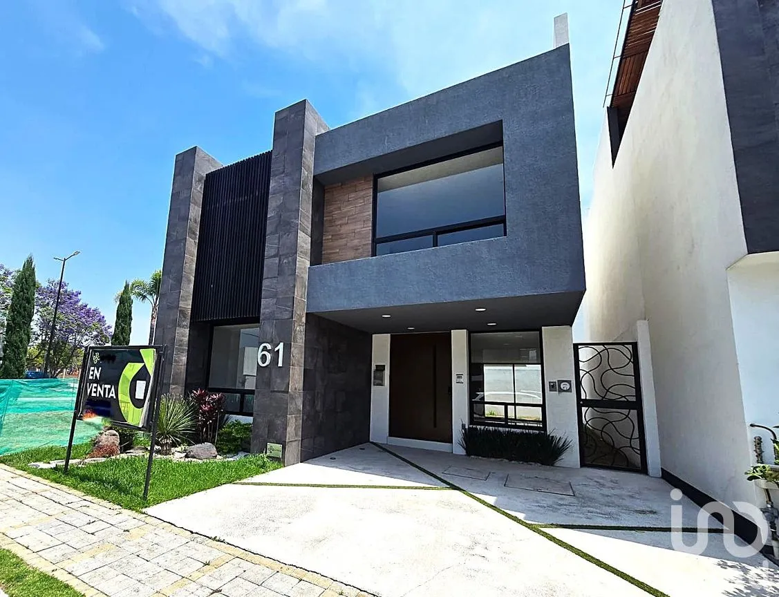 Casa en Venta en Lomas de Angelópolis II, San Andrés Cholula, Puebla | NEX-291791 | iad México | Foto 1 de 16