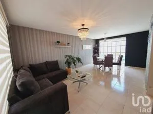 NEX-293547 - Casa en Renta, con 3 recamaras, con 2 baños, con 141 m2 de construcción en San Juan Cuautlancingo, CP 72700, Puebla.