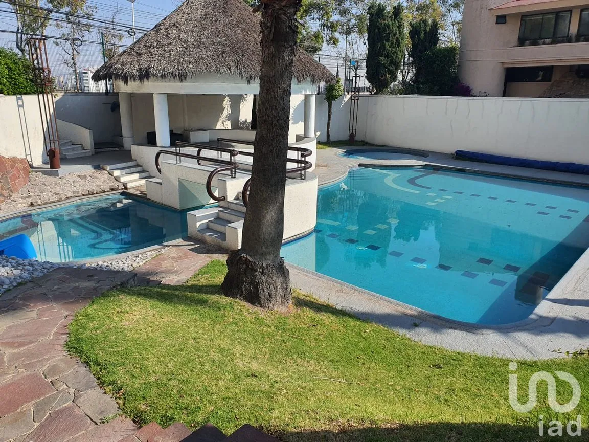 Casa en Venta en Lomas Country Club, Huixquilucan, México | NEX-168814 | iad México | Foto 2 de 23
