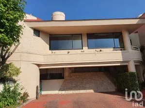 NEX-168814 - Casa en Venta, con 3 recamaras, con 3 baños, con 418 m2 de construcción en Lomas Country Club, CP 52779, México.