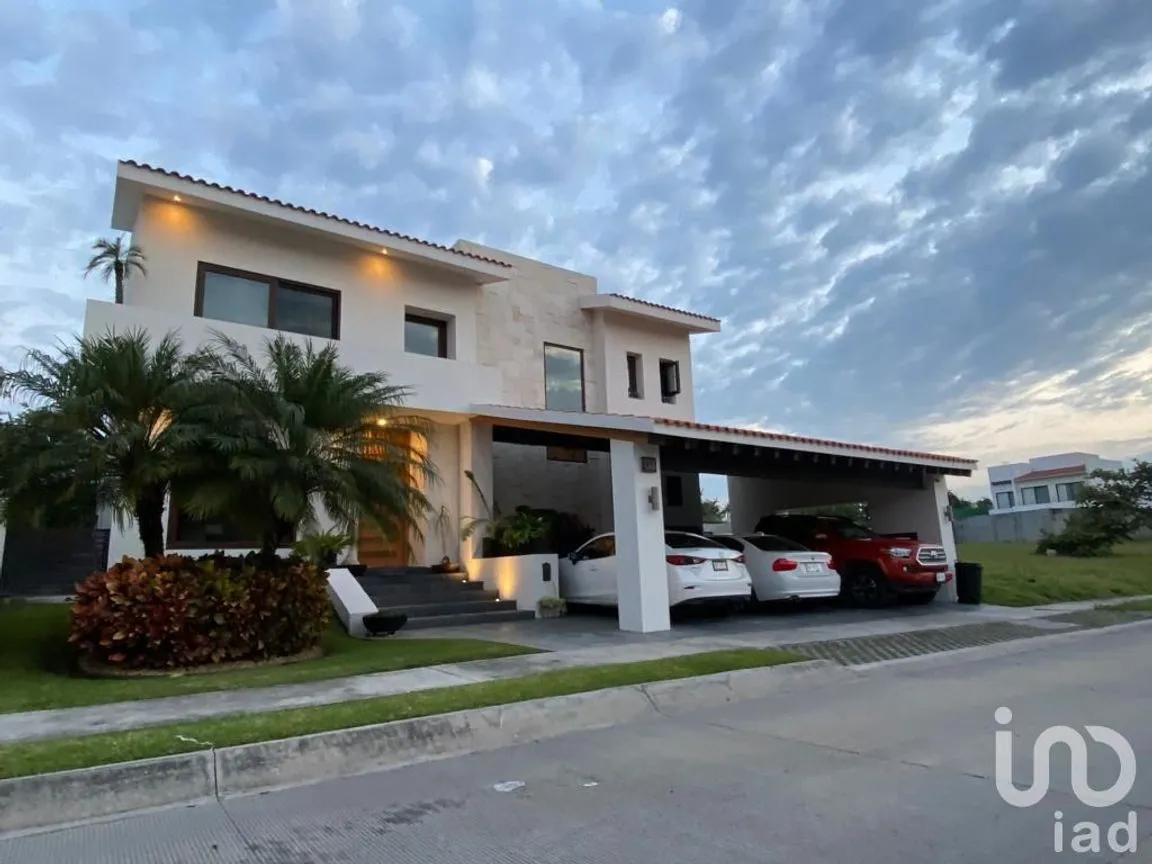 Casa en Venta en Paraíso Country Club, Emiliano Zapata, Morelos | NEX-183663 | iad México | Foto 1 de 12