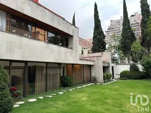 NEX-204742 - Casa en Venta, con 3 recamaras, con 3 baños, con 379 m2 de construcción en Xoco, CP 03330, Ciudad de México.