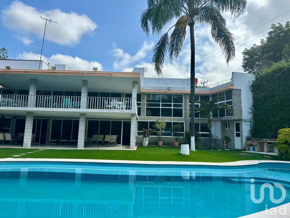 Casa en Venta en Rancho Cortes, Cuernavaca, Morelos | NEX-251539 | iad México | Foto 2 de 22