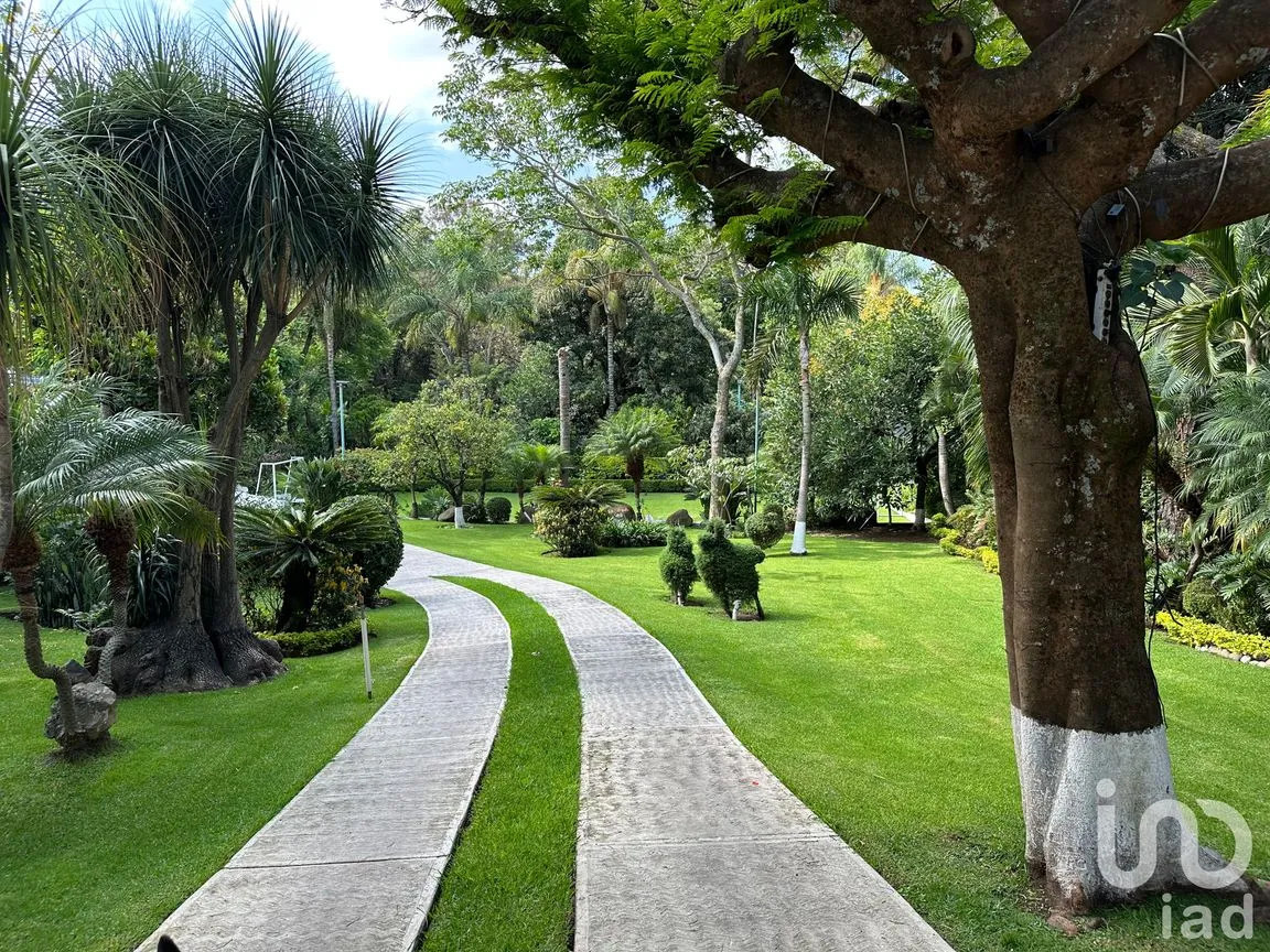 Casa en Venta en Rancho Cortes, Cuernavaca, Morelos | NEX-251539 | iad México | Foto 1 de 22