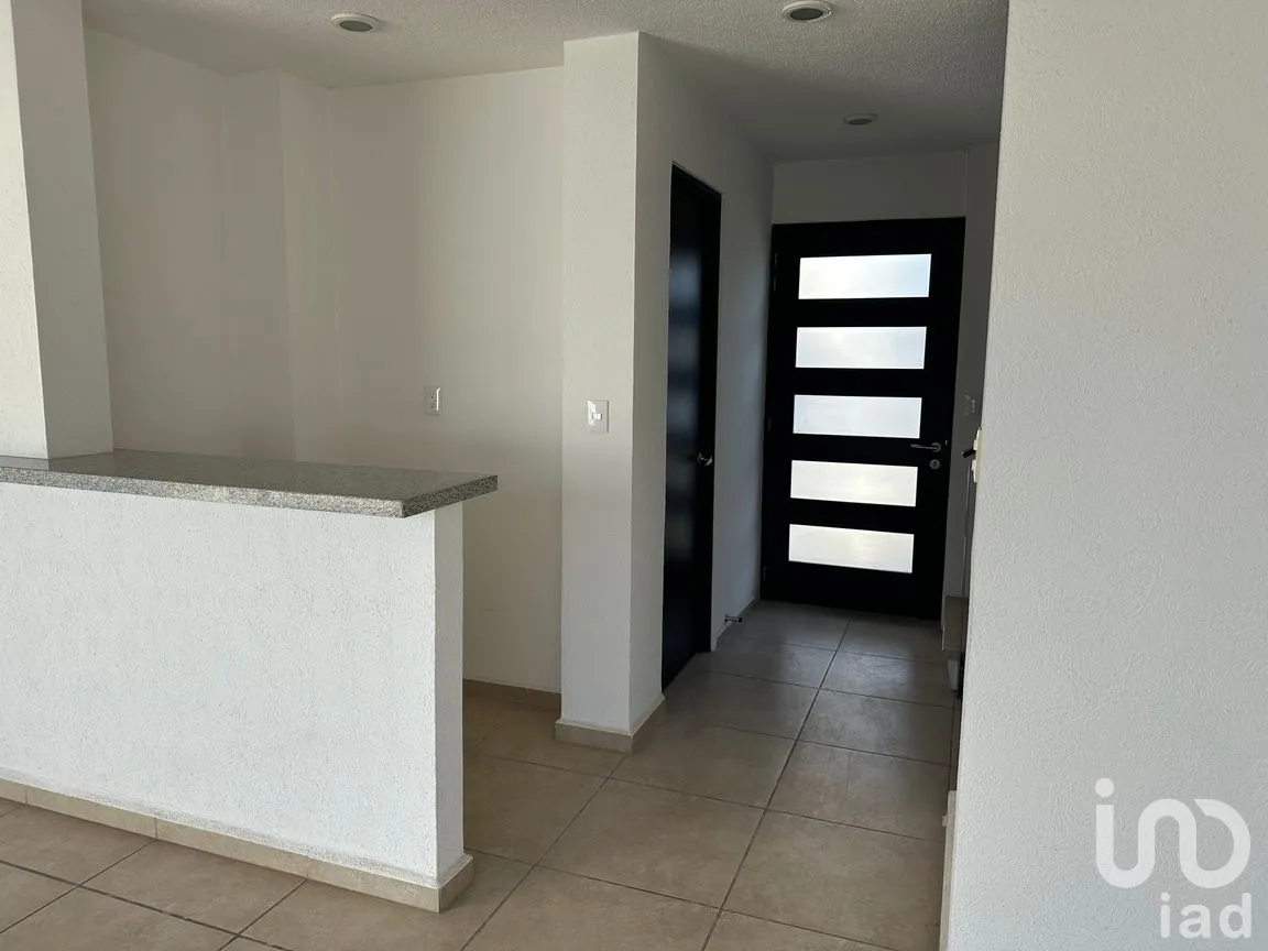 Casa en Renta en San Miguel Totocuitlapilco, Metepec, México | NEX-261711 | iad México | Foto 4 de 23
