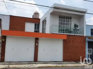 NEX-51058 - Casa en Renta, con 3 recamaras, con 3 baños, con 197 m2 de construcción en Boulevares, CP 53140, México.