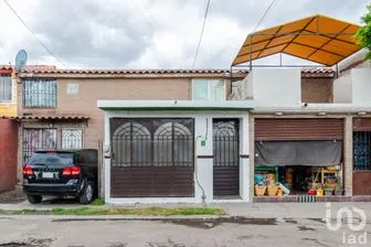 NEX-179072 - Casa en Venta, con 2 recamaras, con 1 baño, con 109 m2 de construcción en Los Héroes Coacalco, CP 55712, México.