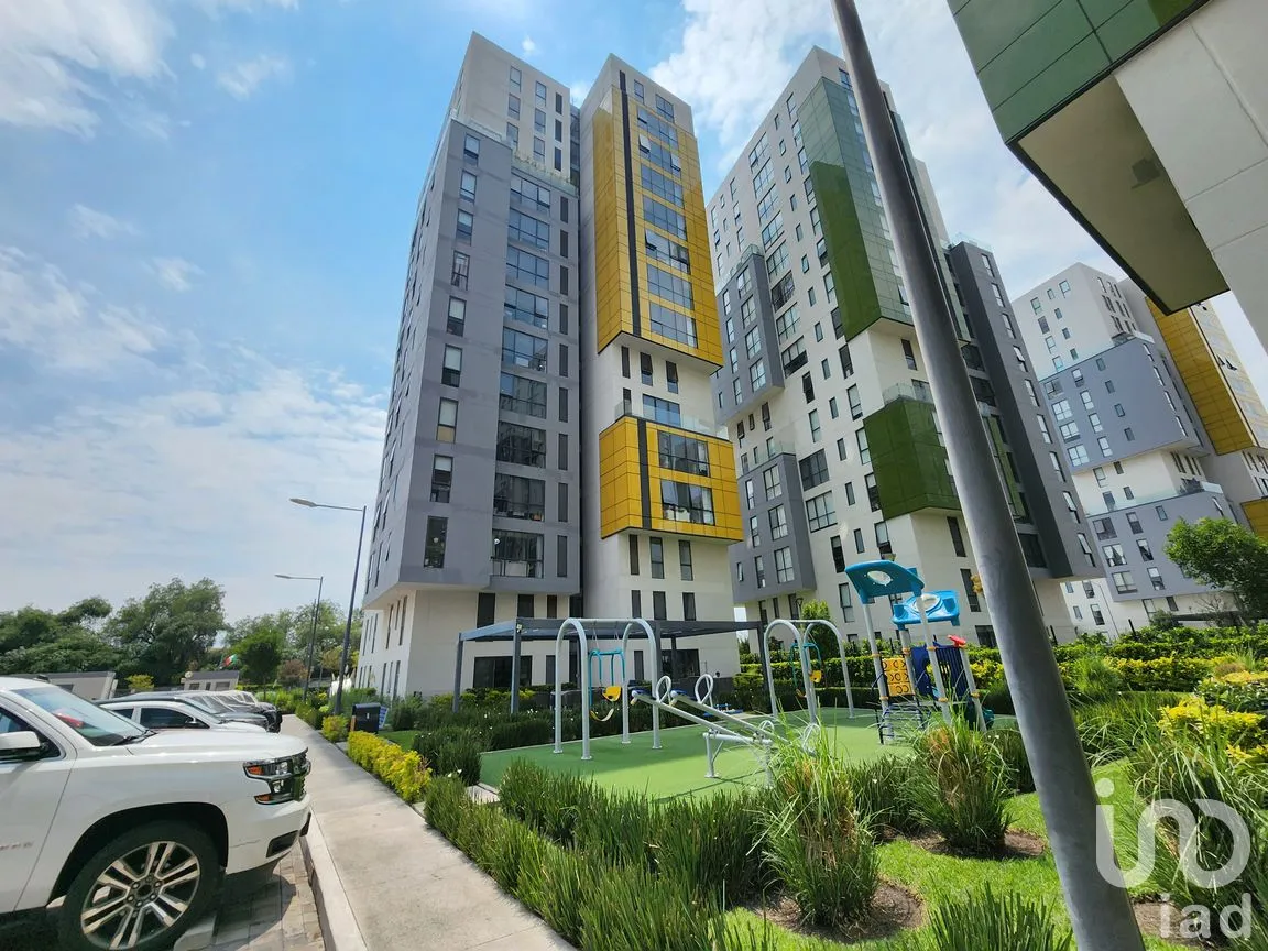 Departamento en Renta en Bosques del Valle 1a Sección, Coacalco de Berriozábal, México | NEX-302104 | iad México | Foto 3 de 45