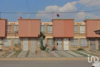 NEX-43867 - Casa en Renta, con 2 recamaras, con 1 baño, con 65 m2 de construcción en Los Héroes Tecámac II, CP 55764, México.