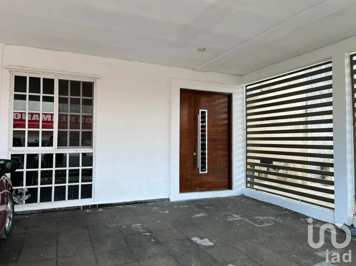 Casa en Venta en Galaxia del Carmen I, Solidaridad, Quintana Roo | NEX-283333 | iad México | Foto 2 de 13