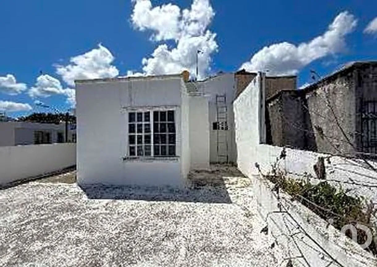 Casa en Venta en Galaxia del Carmen I, Solidaridad, Quintana Roo | NEX-283333 | iad México | Foto 3 de 13