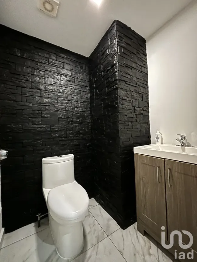 Oficina en Venta en Los Alpes, Álvaro Obregón, Ciudad de México | NEX-217122 | iad México | Foto 12 de 19