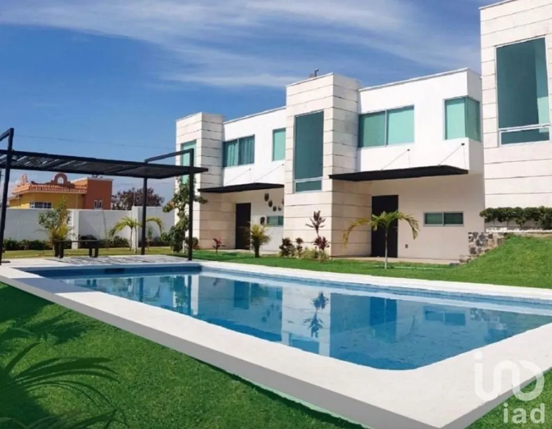 Casa en Venta en Centro Vacacional Oaxtepec, Yautepec, Morelos | NEX-220492 | iad México | Foto 1 de 17
