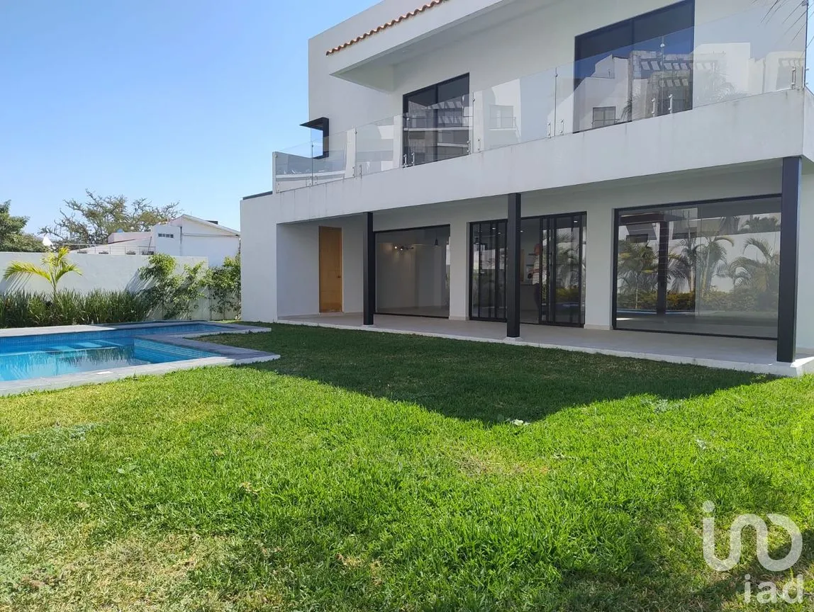 Casa en Venta en Paraíso Country Club, Emiliano Zapata, Morelos | NEX-242469 | iad México | Foto 2 de 20