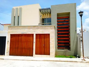 NEX-150009 - Casa en Venta, con 4 recamaras, con 3 baños, con 295 m2 de construcción en San Ramón, CP 29240, Chiapas.