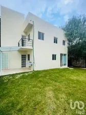 NEX-255676 - Casa en Renta, con 3 recamaras, con 1 baño, con 80 m2 de construcción.