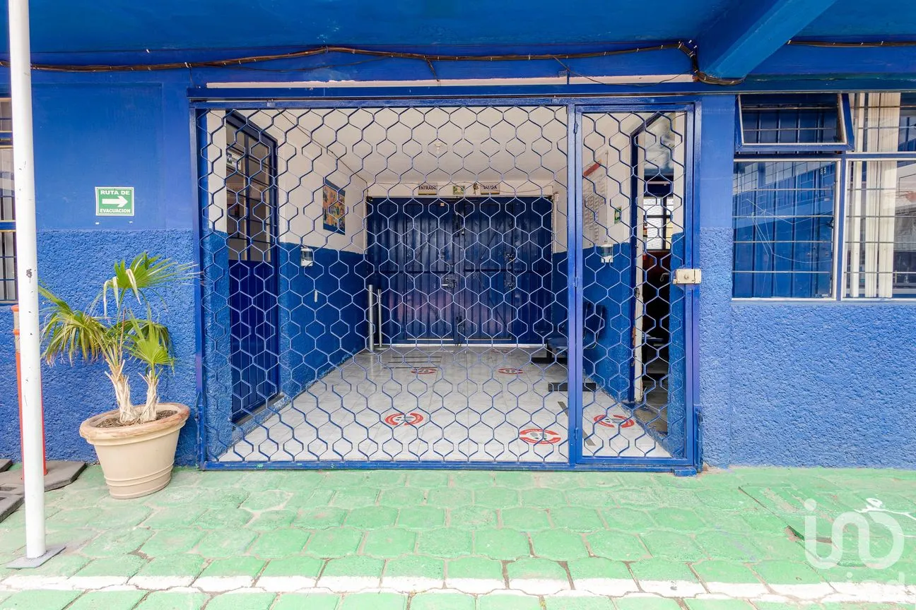 Edificio en Venta en Chalco de Díaz Covarrubias Centro, Chalco, México | NEX-203399 | iad México | Foto 2 de 26