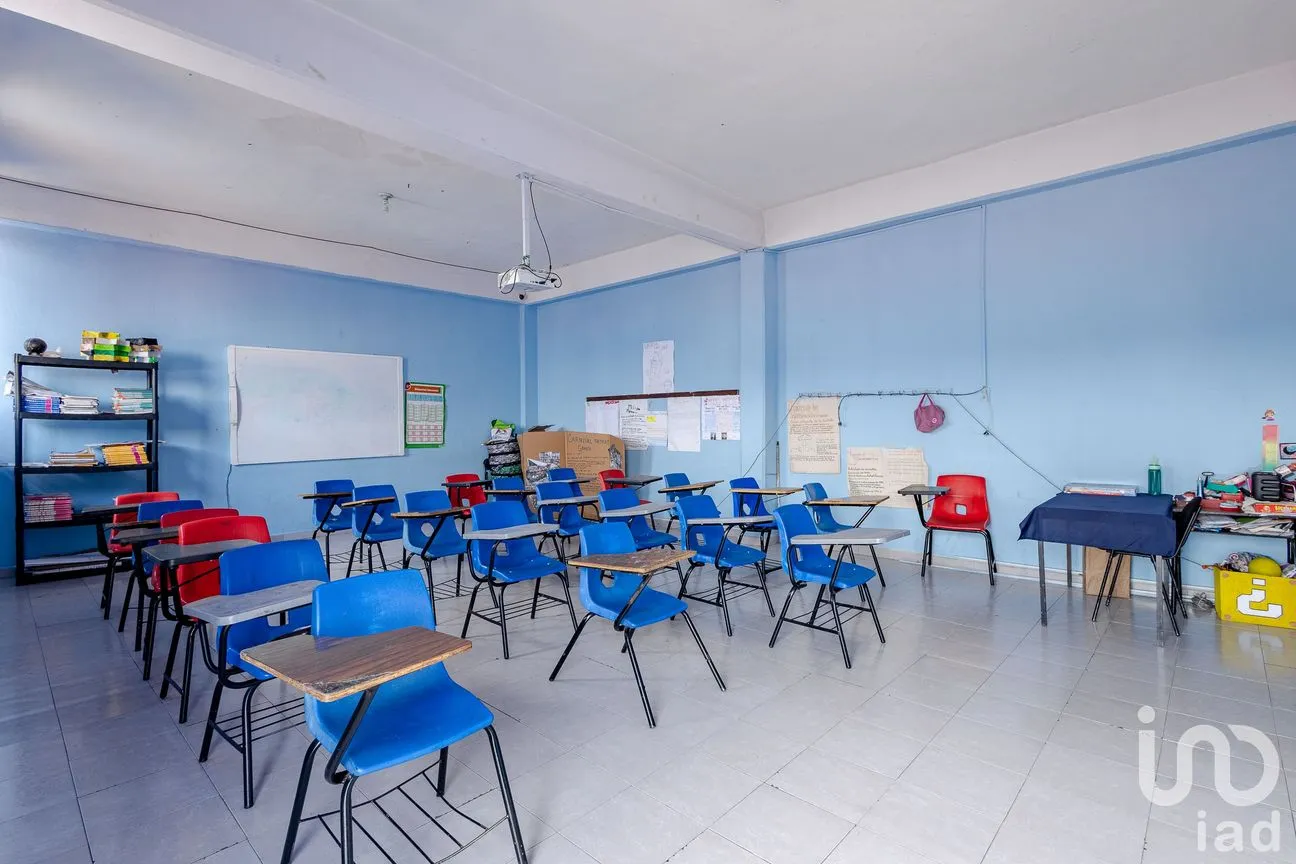 Edificio en Venta en Chalco de Díaz Covarrubias Centro, Chalco, México | NEX-203399 | iad México | Foto 11 de 26