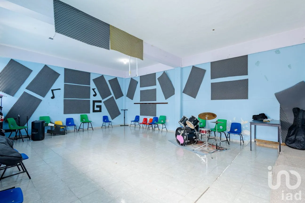 Edificio en Venta en Chalco de Díaz Covarrubias Centro, Chalco, México | NEX-203399 | iad México | Foto 12 de 26