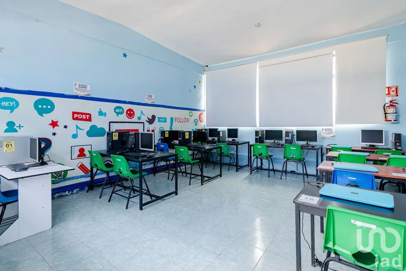 Edificio en Venta en Chalco de Díaz Covarrubias Centro, Chalco, México | NEX-203399 | iad México | Foto 18 de 26