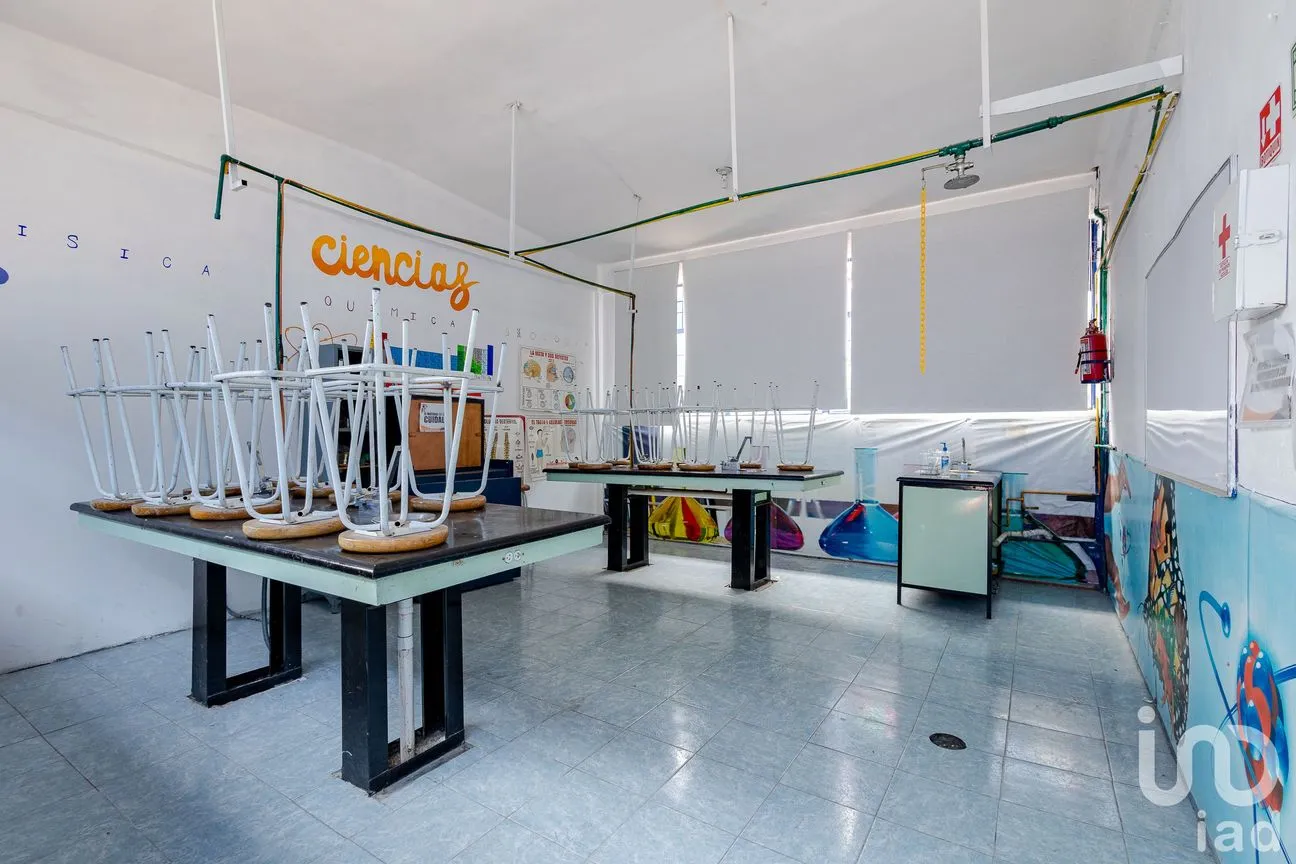 Edificio en Venta en Chalco de Díaz Covarrubias Centro, Chalco, México | NEX-203399 | iad México | Foto 19 de 26