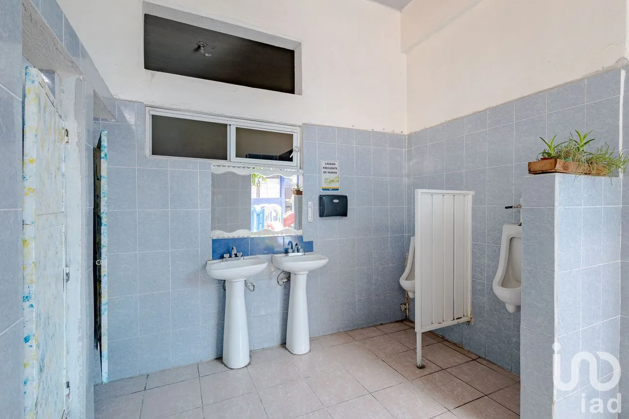 Edificio en Venta en Chalco de Díaz Covarrubias Centro, Chalco, México | NEX-203399 | iad México | Foto 25 de 26