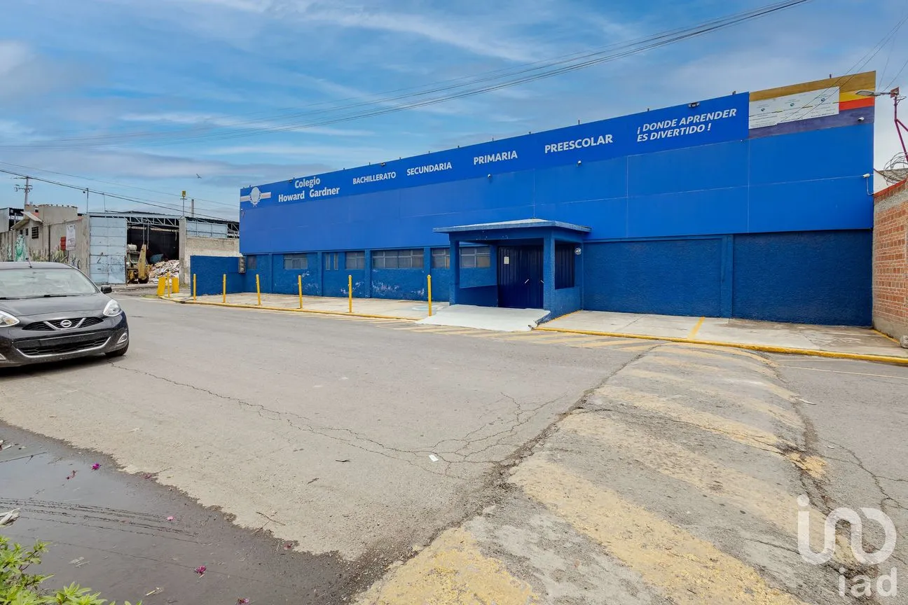 Edificio en Venta en Chalco de Díaz Covarrubias Centro, Chalco, México | NEX-203399 | iad México | Foto 1 de 26