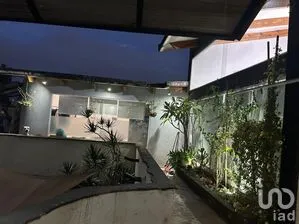NEX-259134 - Casa en Venta, con 8 recamaras, con 5 baños, con 363 m2 de construcción en Culhuacán, CP 09800, Ciudad de México.