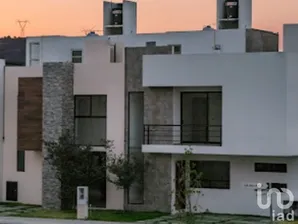 NEX-154492 - Casa en Venta, con 3 recamaras, con 2 baños, con 145 m2 de construcción en San Antonio el Desmonte, CP 42083, Hidalgo.