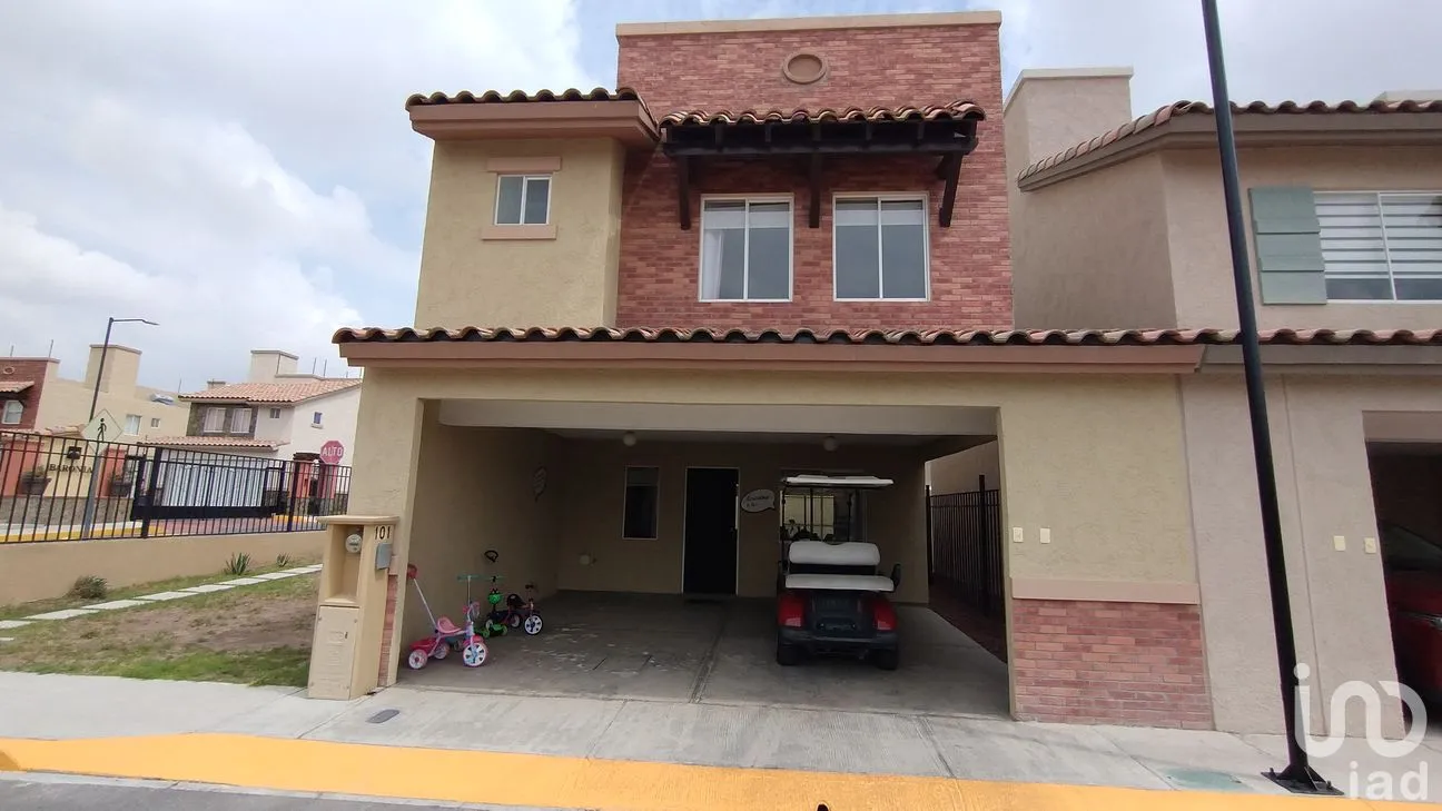 Casa en Venta en Real Madeira, Pachuca de Soto, Hidalgo | NEX-178433 | iad México | Foto 1 de 26