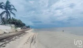 NEX-245541 - Terreno en Venta, con 220 m2 de construcción.