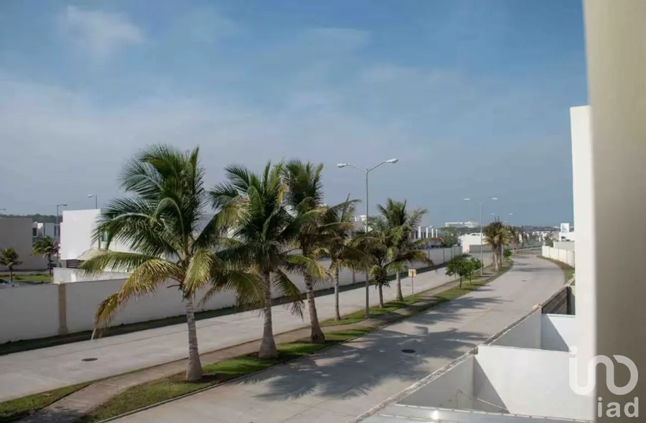 Casa en Venta en Lomas de la Rioja, Alvarado, Veracruz de Ignacio de la Llave | NEX-261007 | iad México | Foto 4 de 17