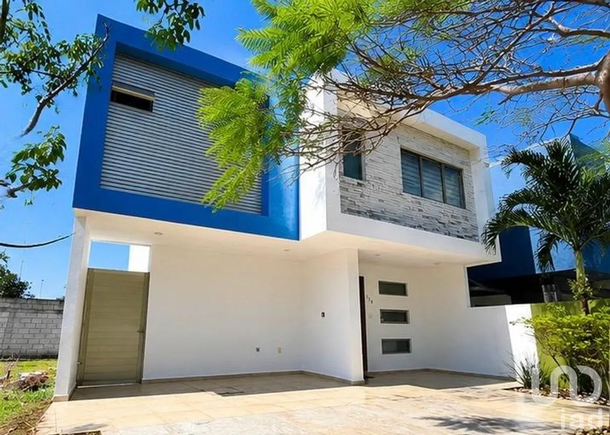 Casa en Venta en Lomas de la Rioja, Alvarado, Veracruz de Ignacio de la Llave | NEX-300212 | iad México | Foto 2 de 17