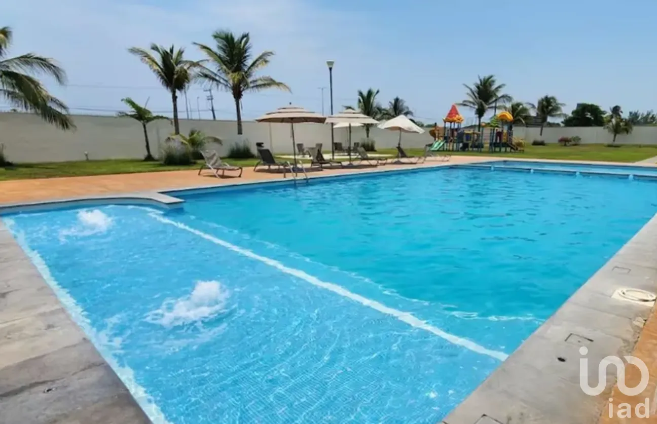 Casa en Venta en Lomas de la Rioja, Alvarado, Veracruz de Ignacio de la Llave | NEX-300212 | iad México | Foto 9 de 17