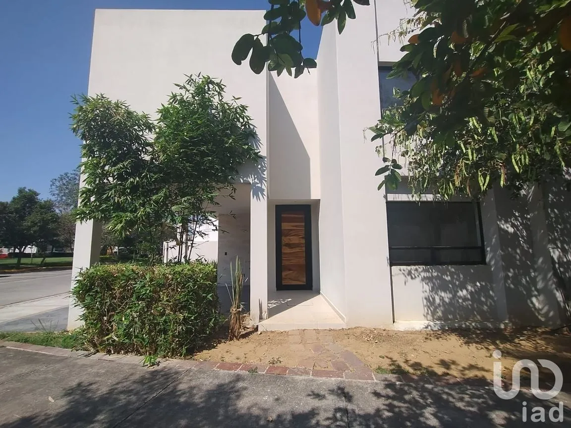 Casa en Venta en Residencial Punta del Este, León, Guanajuato | NEX-203017 | iad México | Foto 3 de 16