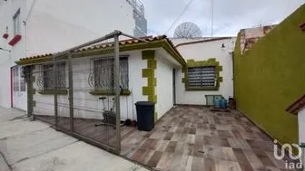 NEX-234855 - Casa en Venta, con 3 recamaras, con 1 baño, con 91 m2 de construcción.
