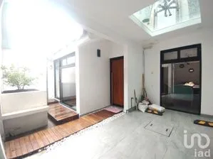 NEX-235991 - Casa en Venta, con 4 recamaras, con 2 baños, con 261 m2 de construcción.