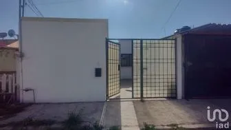 NEX-239756 - Casa en Venta, con 3 recamaras, con 1 baño, con 95 m2 de construcción.