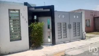 NEX-255841 - Casa en Venta, con 2 recamaras, con 1 baño, con 70 m2 de construcción.
