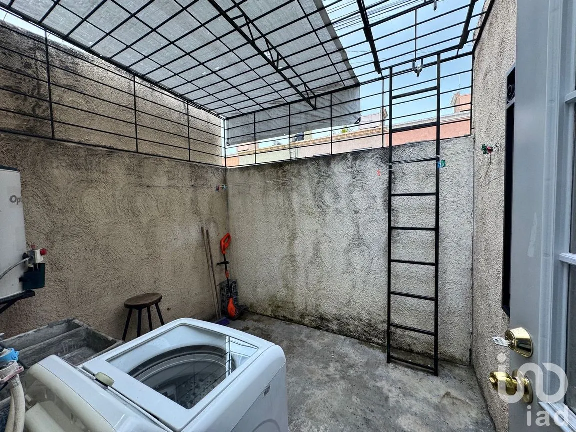 Casa en Venta en Real Toledo, Pachuca de Soto, Hidalgo | NEX-256268 | iad México | Foto 4 de 12
