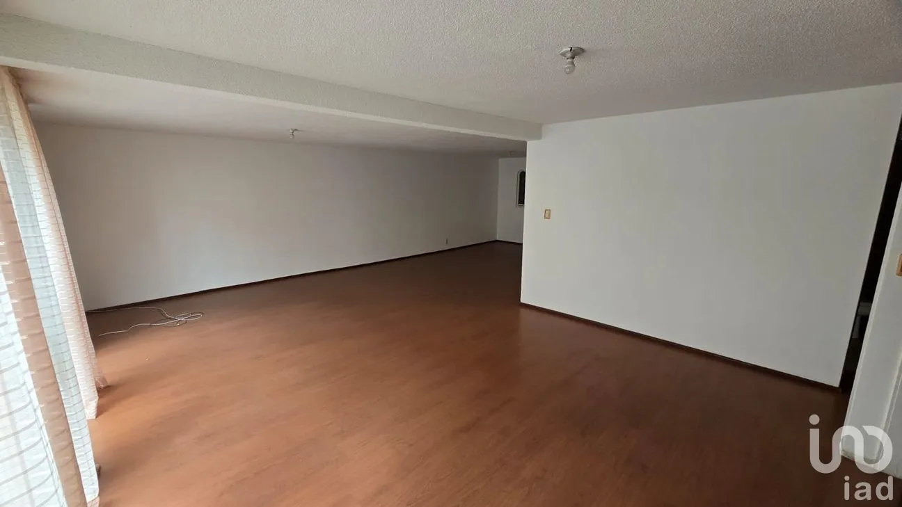 Departamento en Renta en El Rosedal, Coyoacán, Ciudad de México | NEX-295182 | iad México | Foto 2 de 14