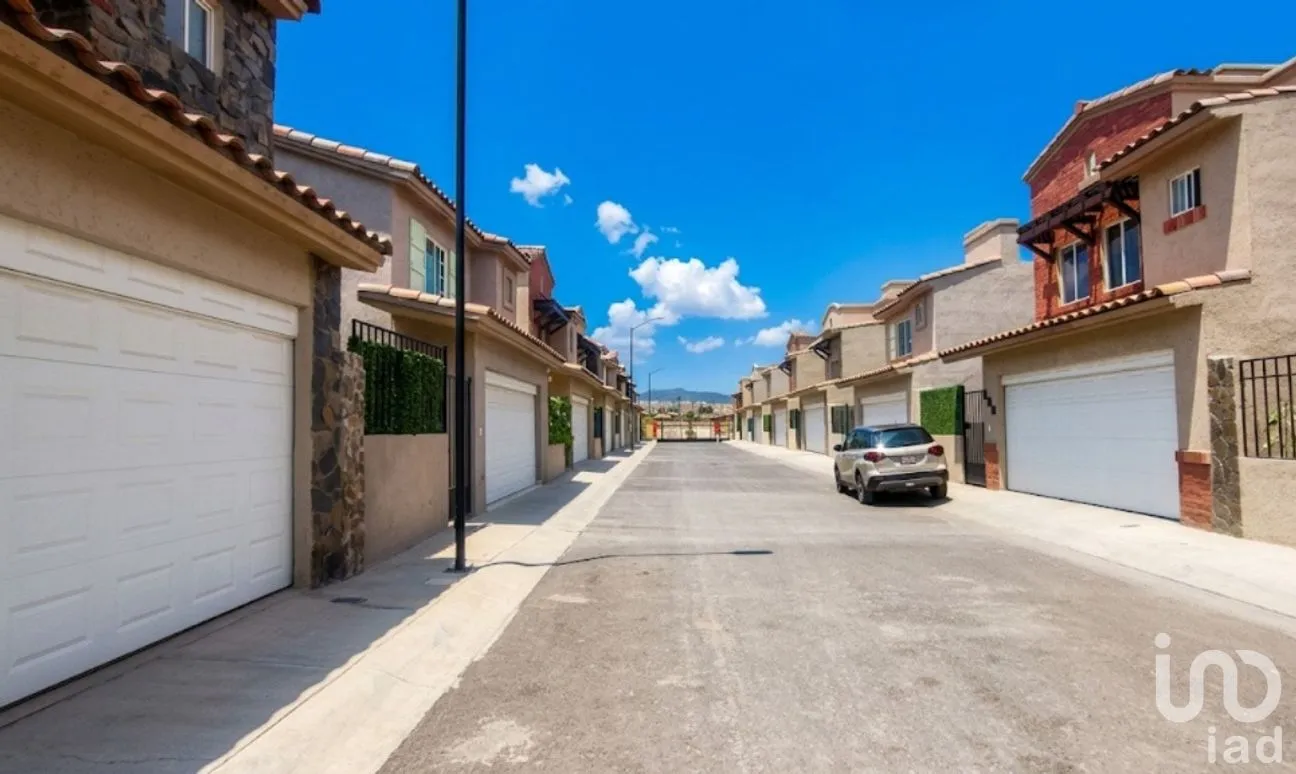 Casa en Renta en Real Madeira, Pachuca de Soto, Hidalgo | NEX-296271 | iad México | Foto 3 de 16