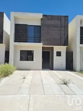 NEX-152813 - Casa en Renta, con 3 recamaras, con 2 baños, con 150 m2 de construcción en Canto de Calabria, CP 32540, Chihuahua.