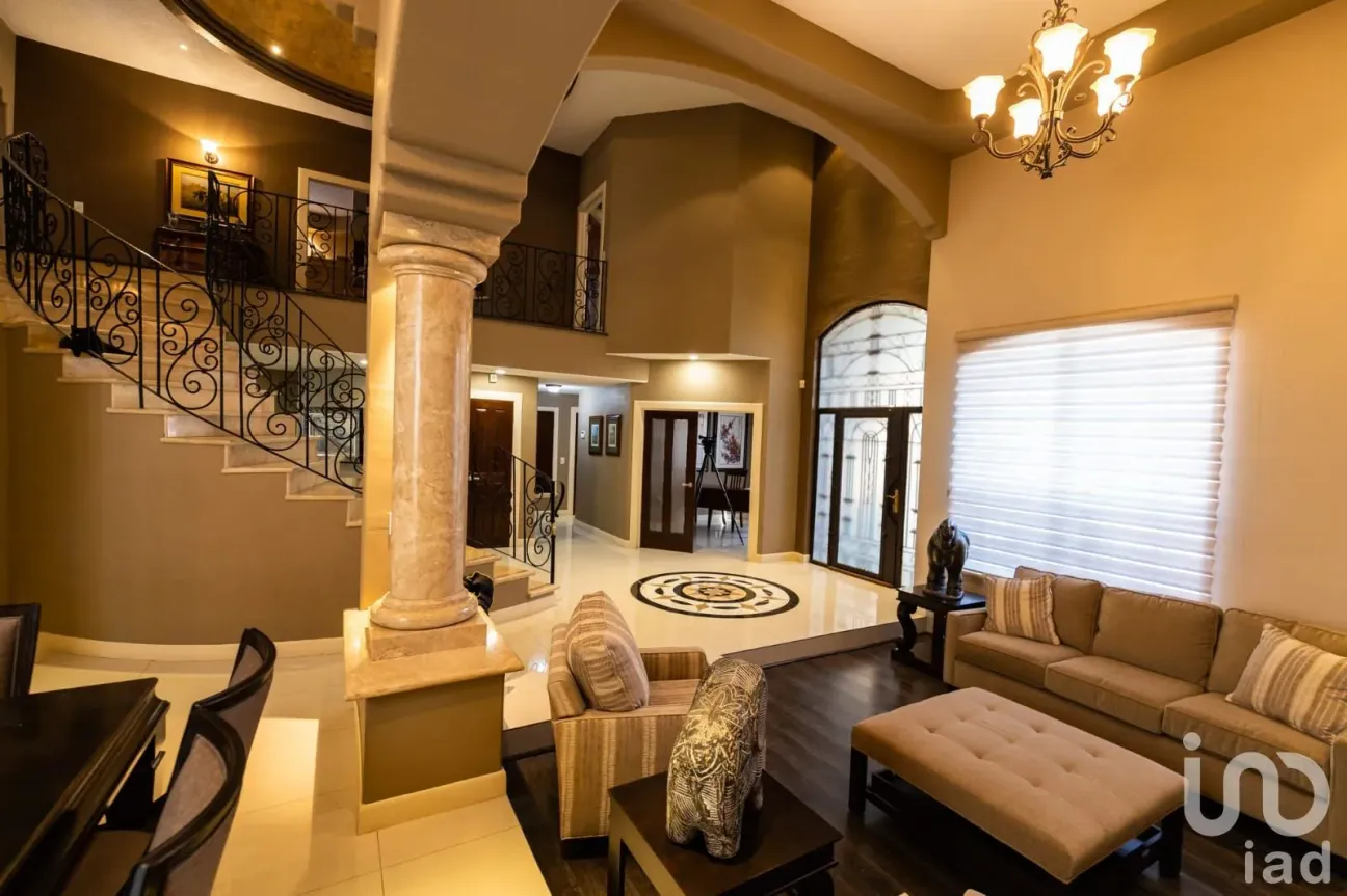 Casa en Venta en Paseo del Bosque, Juárez, Chihuahua | NEX-169582 | iad México | Foto 4 de 36